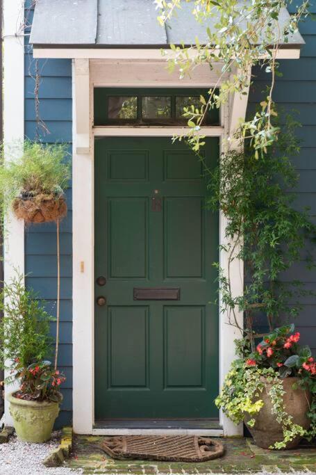 Elegant Sunlit Home With Private Rooftop Oasis Charleston Exterior foto